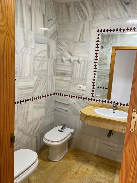 A Stunning 2 Bedroom Apartment 5 Min Walk To The Beautiful Beaches Of Vera Playa Playas de Vera エクステリア 写真