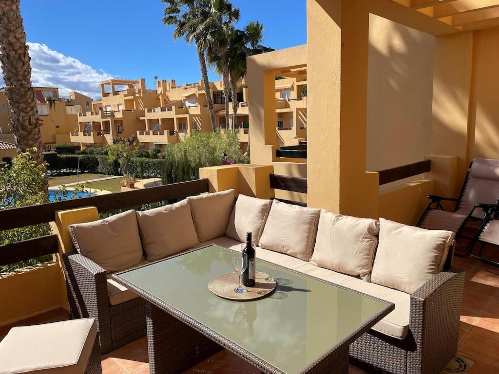 A Stunning 2 Bedroom Apartment 5 Min Walk To The Beautiful Beaches Of Vera Playa Playas de Vera エクステリア 写真